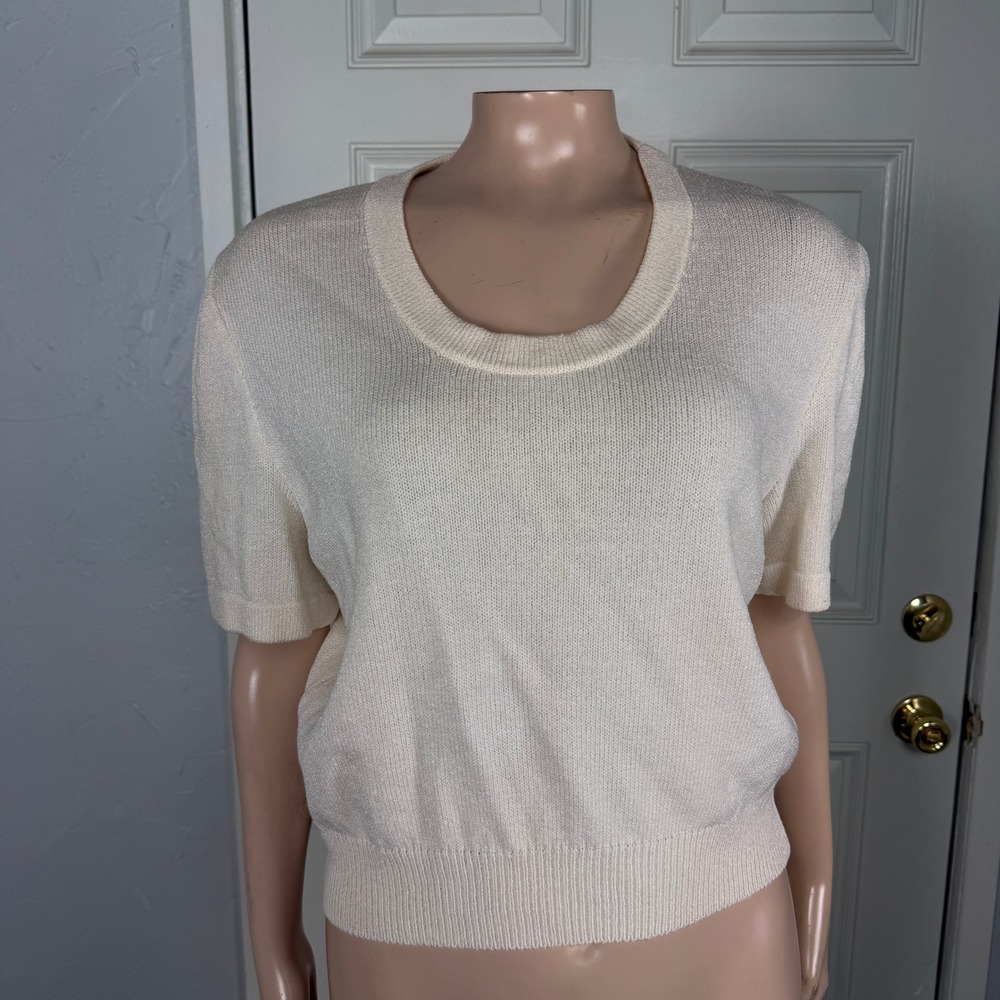 St John Basics Women's Top Medium Sweater Short sleeve Santana Knit Cream V3-16
